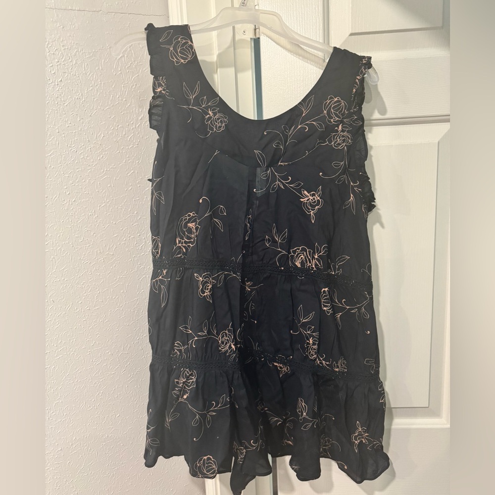 NWT Anthropologie Silky Ruffle Romper - Picture 7 of 8